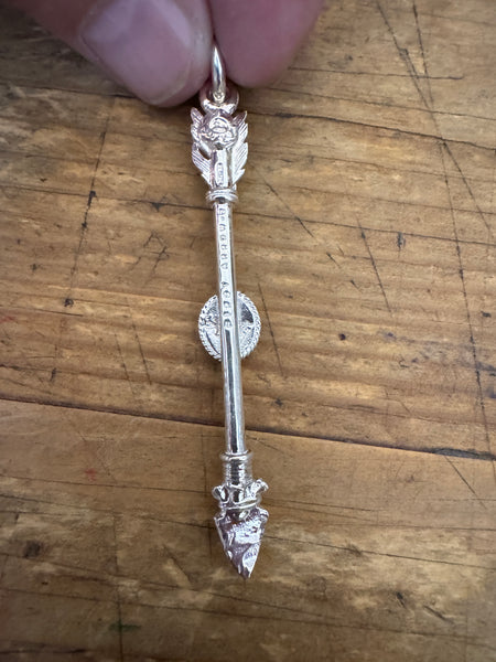 First Arrow’s Large First Arrow Pendant with Turquoise – P-190