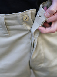 The Real McCOY's Blue Seal Chino Shorts – Beige (MP20018-041)