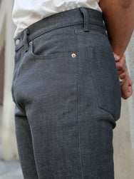 Momotaro 0405-70G 14oz Selvedge Denim High Tapered – Grey