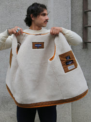 Fleurs de Bagne Gilet Discipline – Gold Wax Halley Stevenson / White Fur (W23-011M)