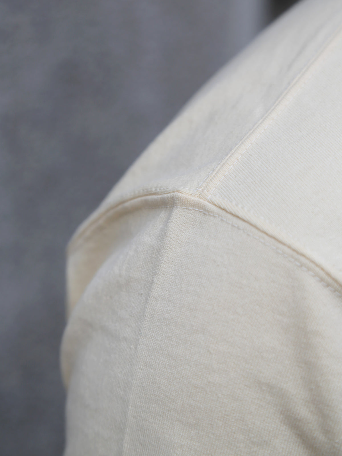 The Real McCoy's Whizz Gunner Tee – Cream/Black (MC25016-301)