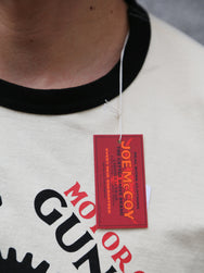 The Real McCoy's Whizz Gunner Tee – Cream/Black (MC25016-301)