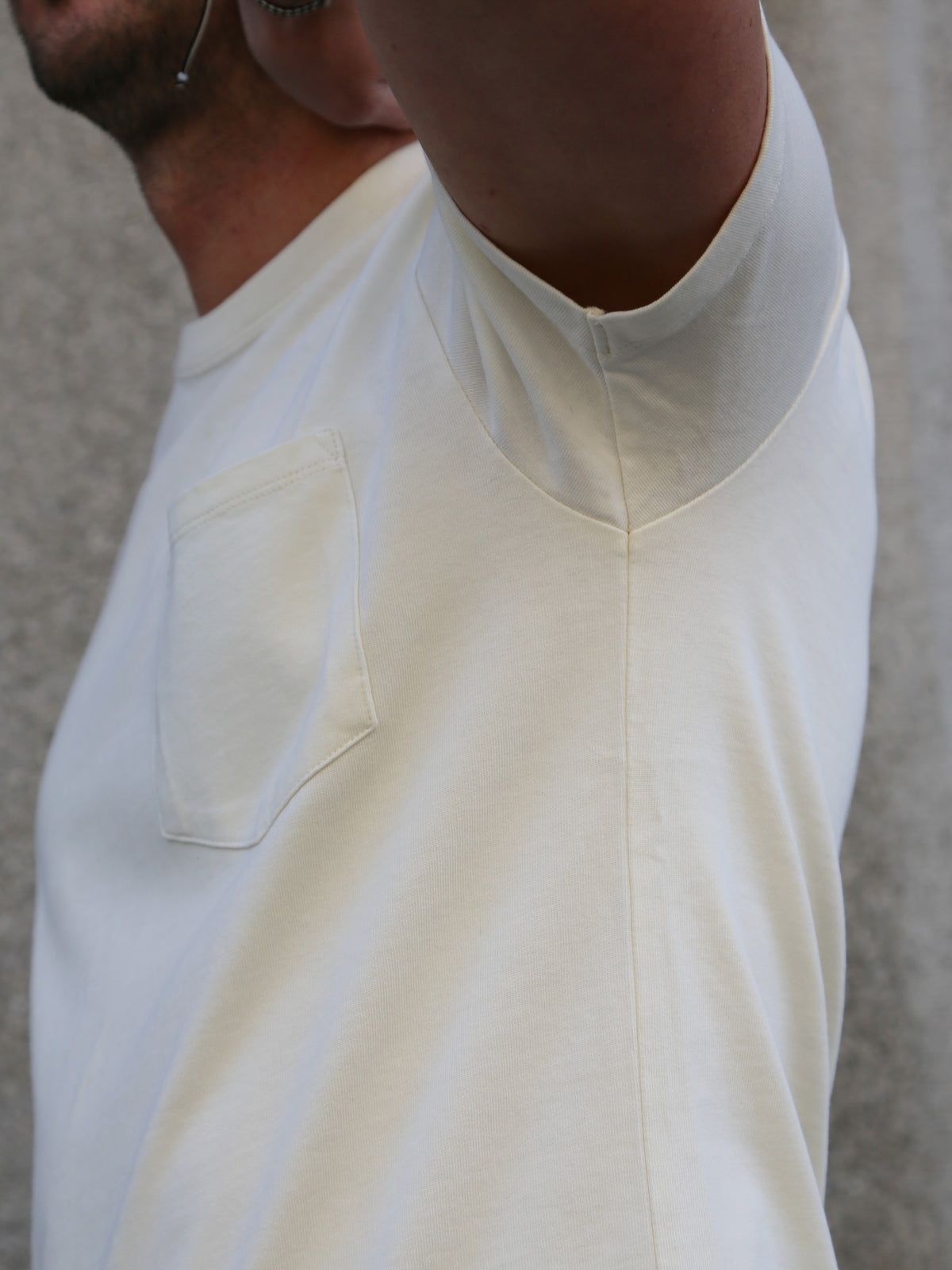 Indigofera Wilson T-Shirt – Cocatoo White (2301-155-10)