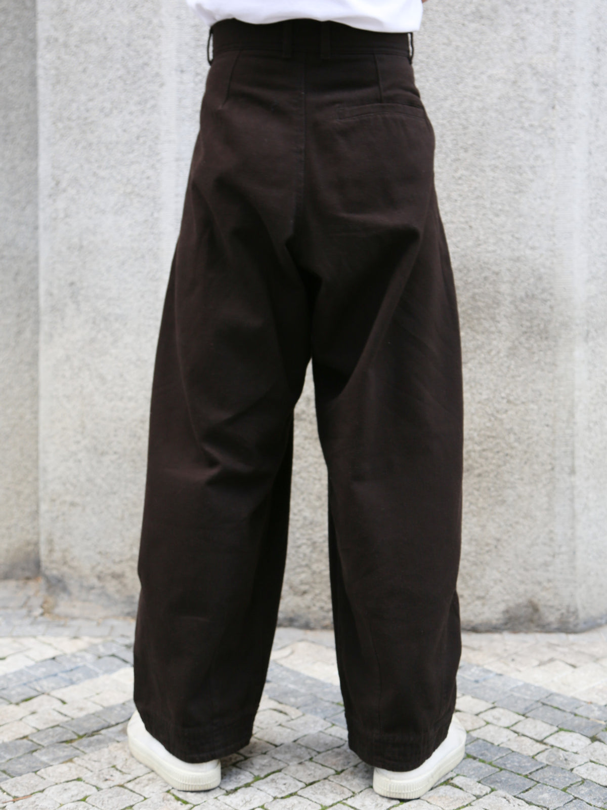 Hansen Garments Andrew Baloon Trousers – Coffee Drill (30-34-9)