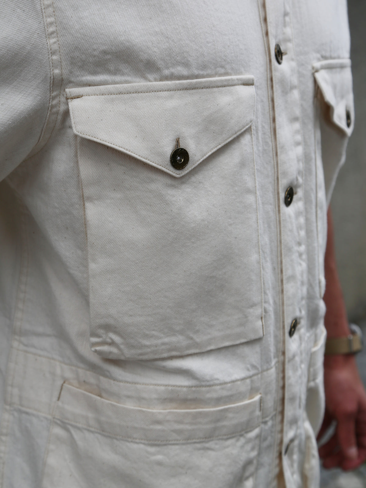 Indigofera Rivera Shirt / Carson Denim - Ecru