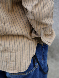 Black Sign Antique Cloth Band Collar Immigrant Shirt – Wheat Beige (BSFL-25107)