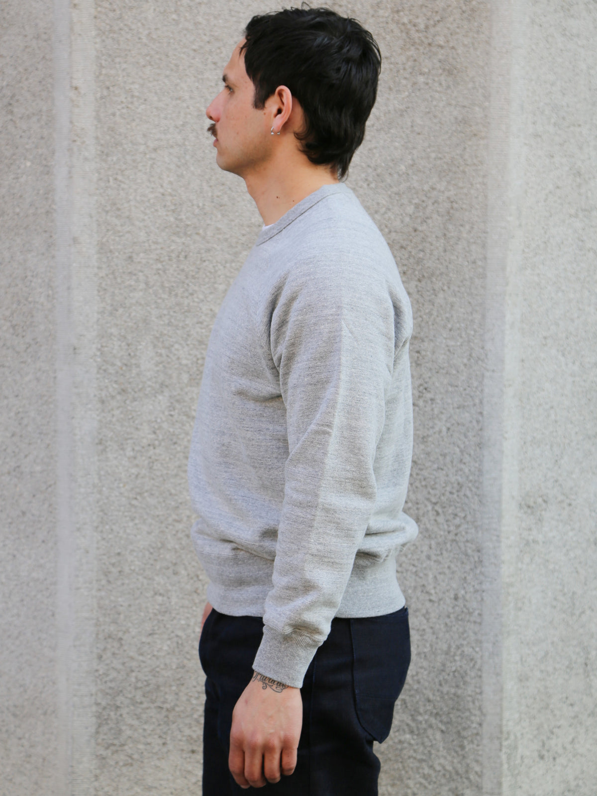 The Real McCoy's 9oz Loopwheel Raglan Sweatshirt – Grey (MC24117)