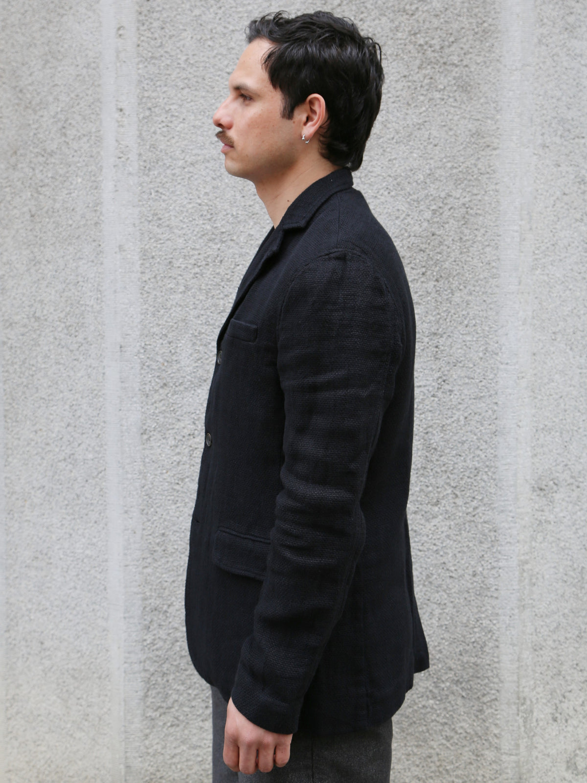 Hansen Garments Charlie Easy Three Button Blazer – Black Gauze (29-58-2)