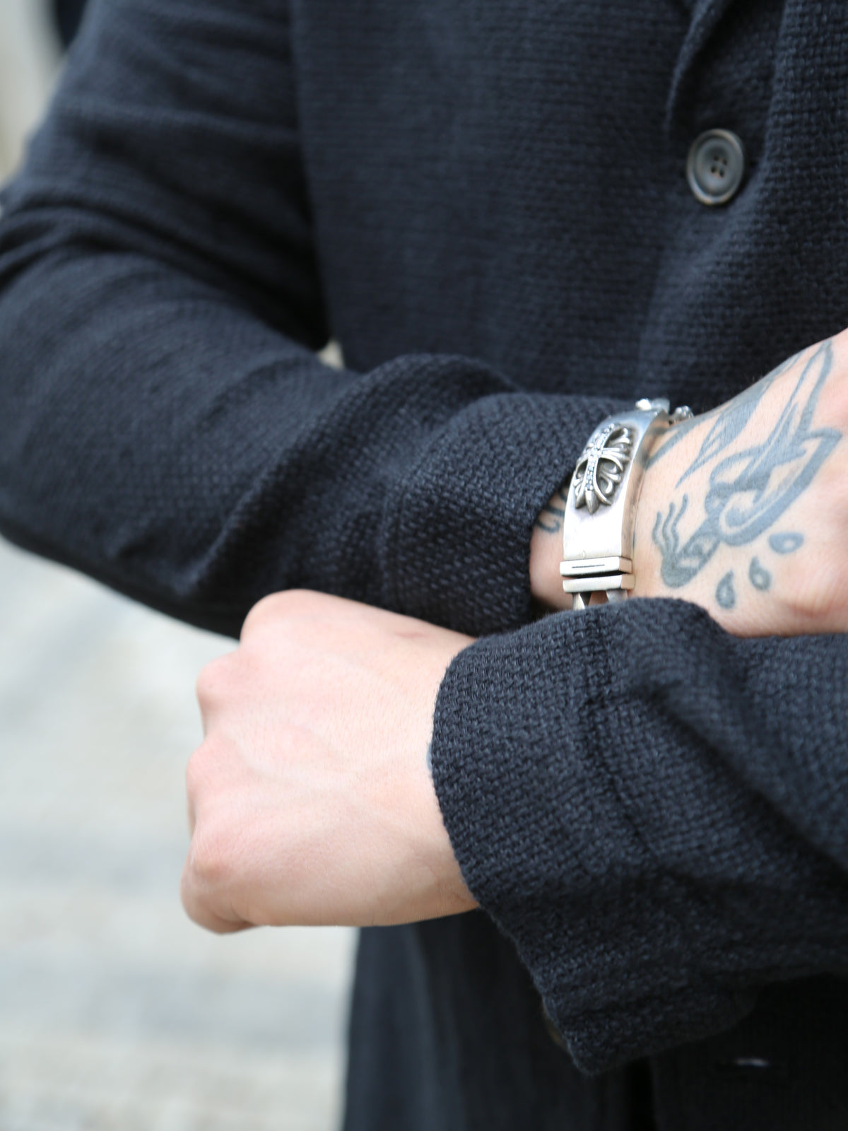 Hansen Garments Charlie Easy Three Button Blazer – Black Gauze (29-58-2)