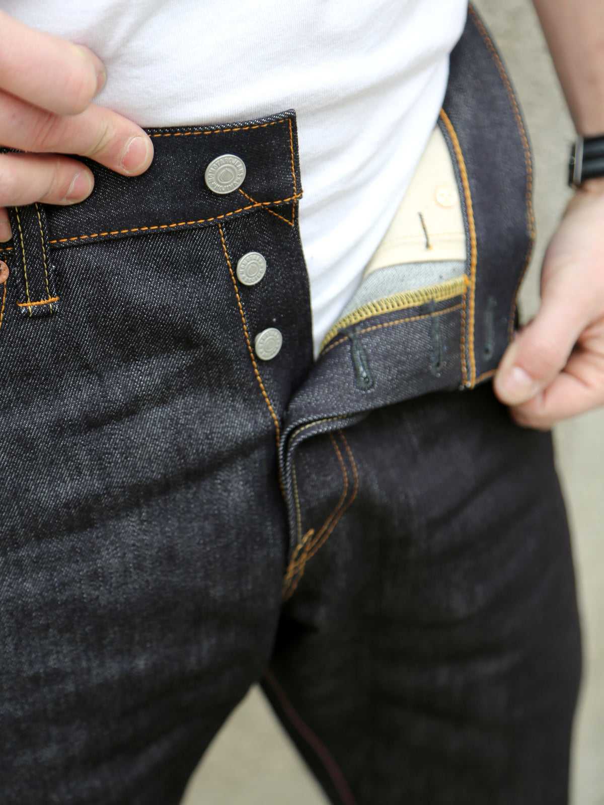 Momotaro G0605SL 14.5oz Indigo Silk Selvedge Denim Natural Tapered