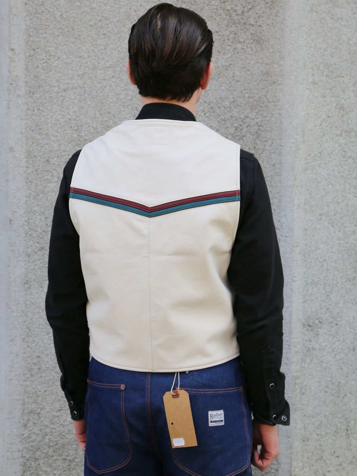 Indigofera Mahan Leather Vest – White Navak/White Teacore (7101-933-99)