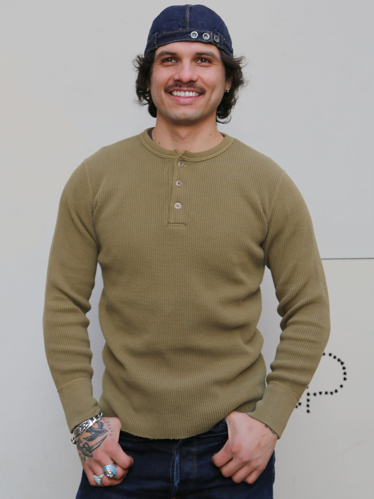 Studio d'Artisan Thermal Henley – Olive (9937)