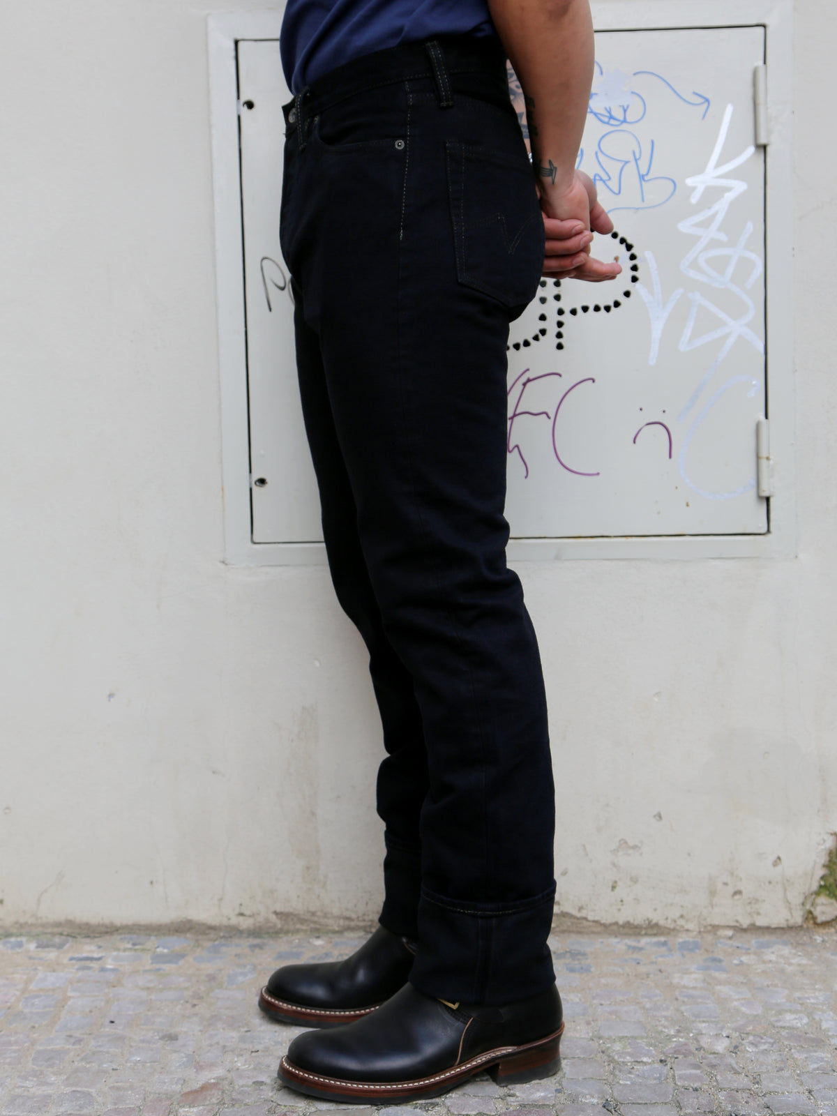 Iron Heart 14oz Broken Twill Selvedge Relaxed Tapered Jeans – Indigo Overdyed Black (IH-888SBR-14od)