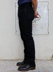 Iron Heart 14oz Broken Twill Selvedge Relaxed Tapered Jeans – Indigo Overdyed Black (IH-888SBR-14od)