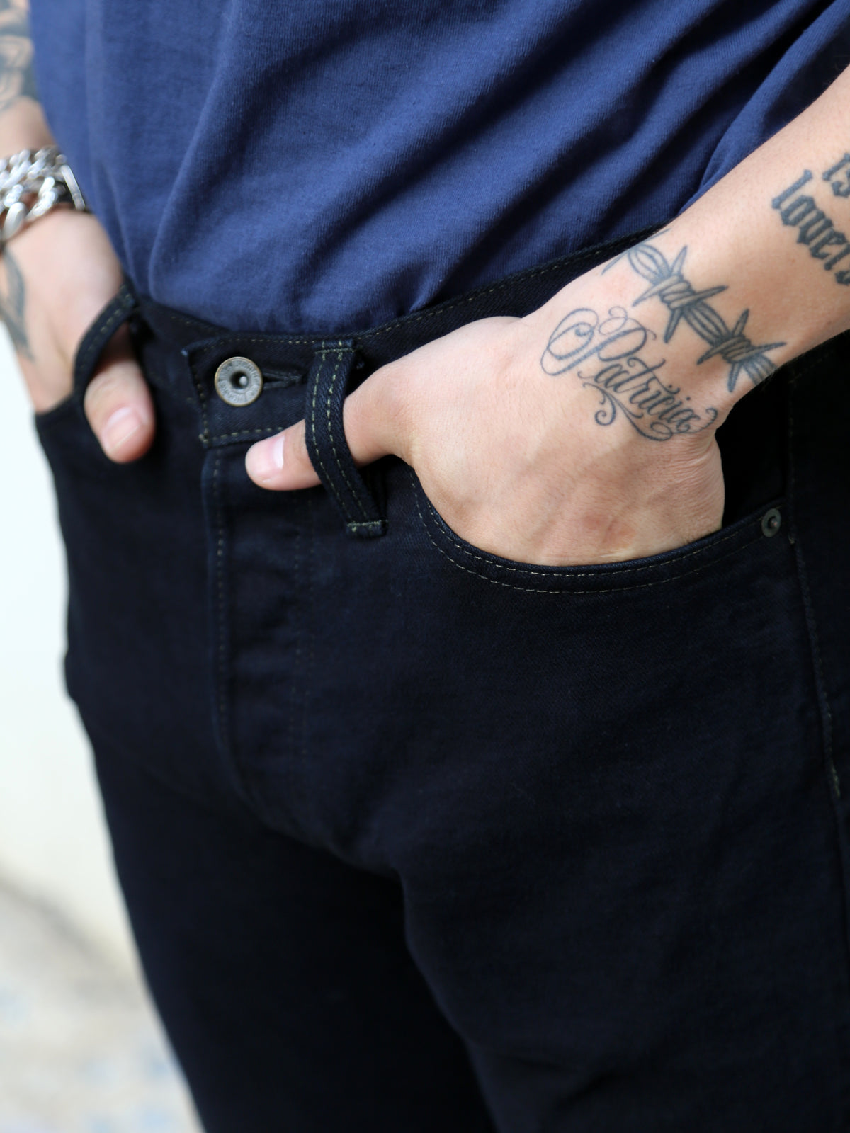 Iron Heart 14oz Broken Twill Selvedge Relaxed Tapered Jeans – Indigo Overdyed Black (IH-888SBR-14od)