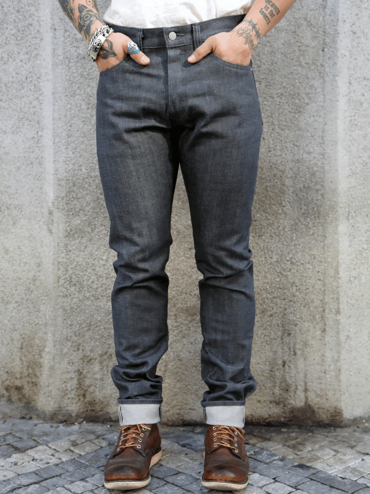 Momotaro 0405-70G 14oz Selvedge Denim High Tapered – Grey