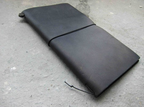 Midori Traveler's Notebook Black