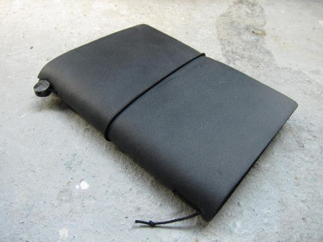 Midori Notebook Passport Size Black