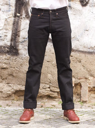 Indigofera Clint Thunderblack (limited)