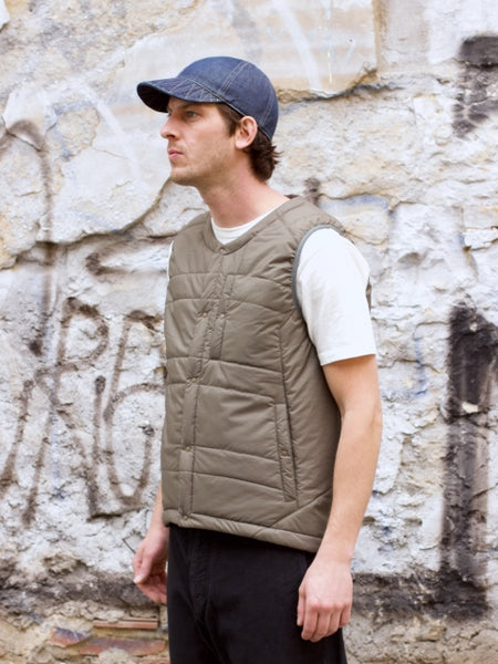 Tilak Poutník Pygmy Vest, Khaki