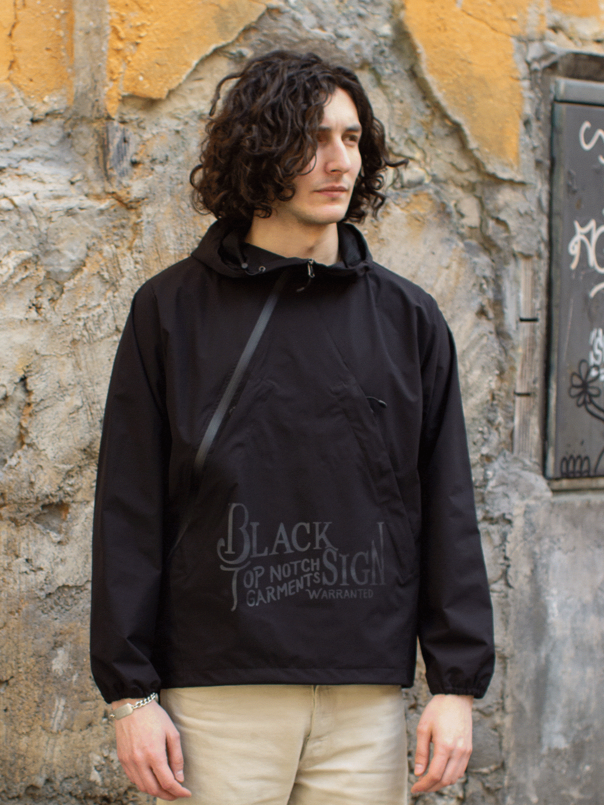 Black Sign High-spec Anorak Parka Midnight Black × Black