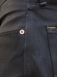 Indigofera Mack Black Gunpowder