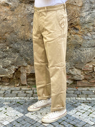 Nudie Jeans Lazy Leo Beige