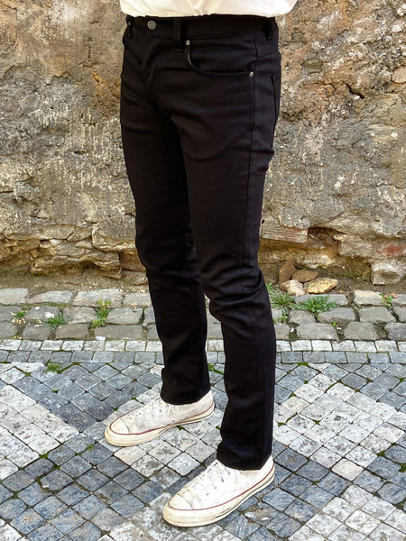 Nudie Jeans Grim Tim Dry Everblack
