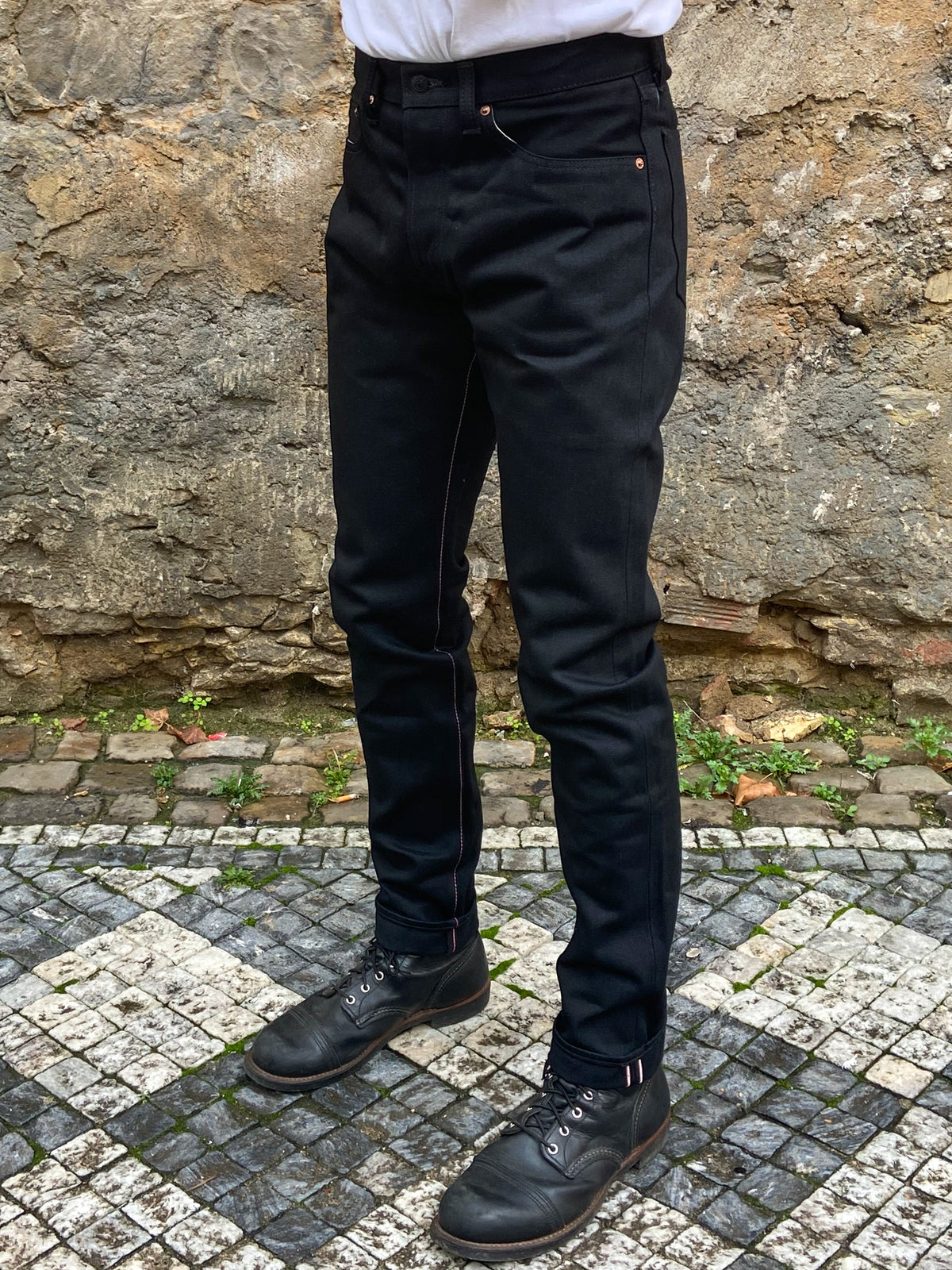 Momotaro Jeans 0405-B 15.7oz Black Selvedge Denim - High Tapered Fit