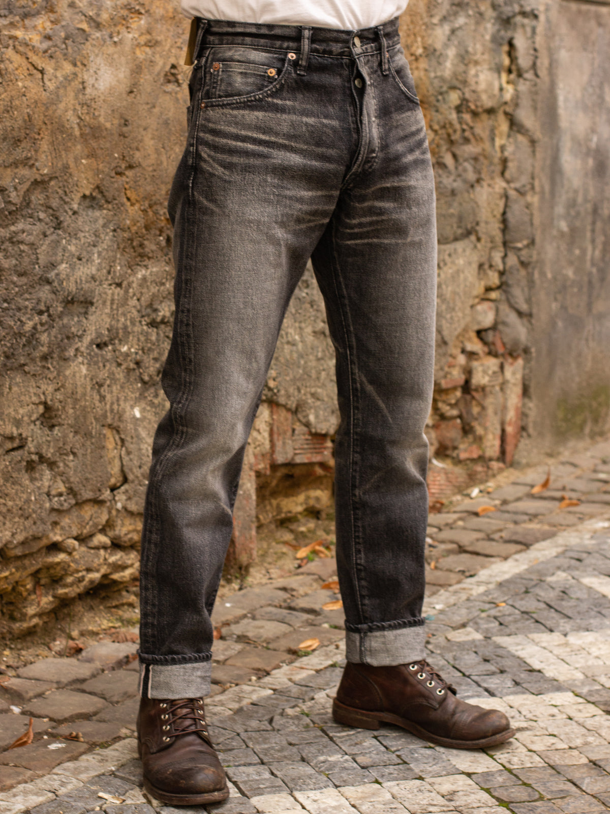 Studio d'Artisan D1826UB Ivy Used Wash Jeans