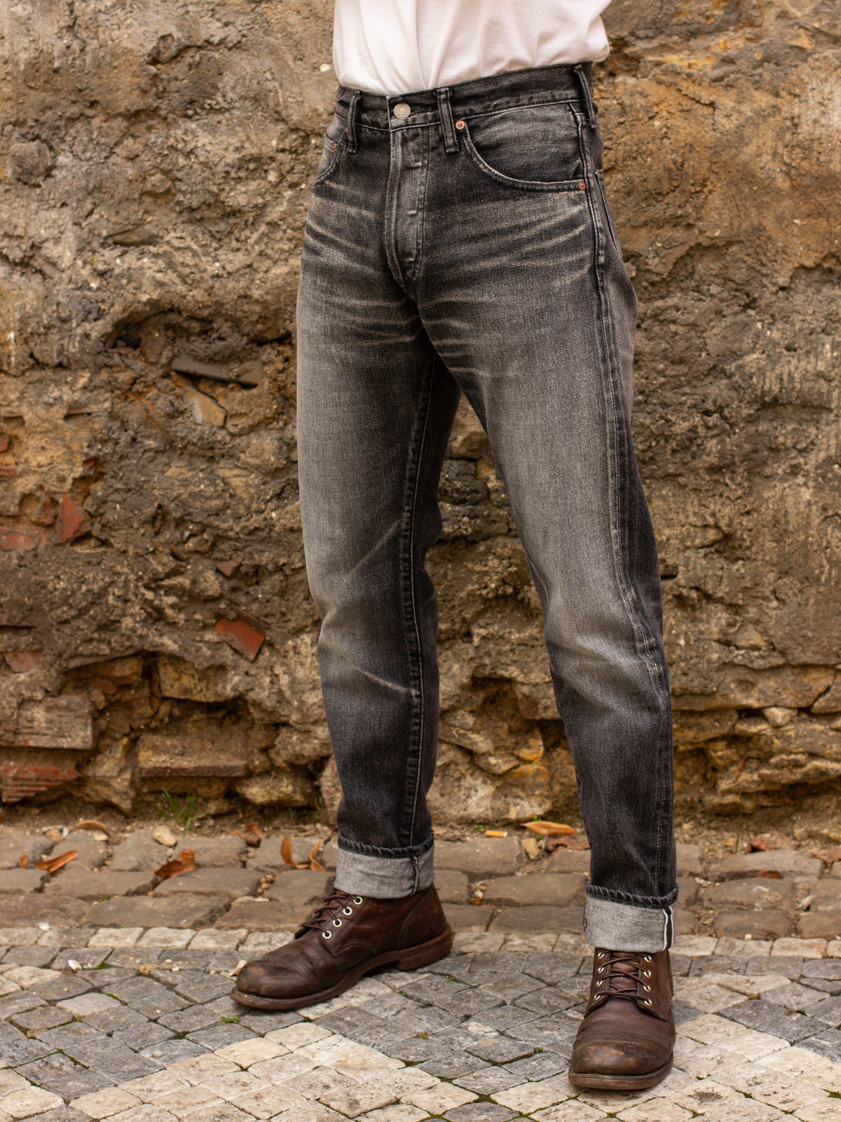 Studio d'Artisan D1826UB Ivy Used Wash Jeans