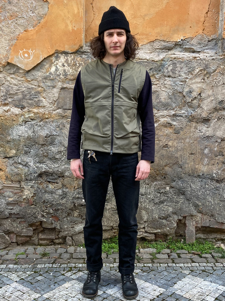 Tilak Poutník Blade Vest Olive