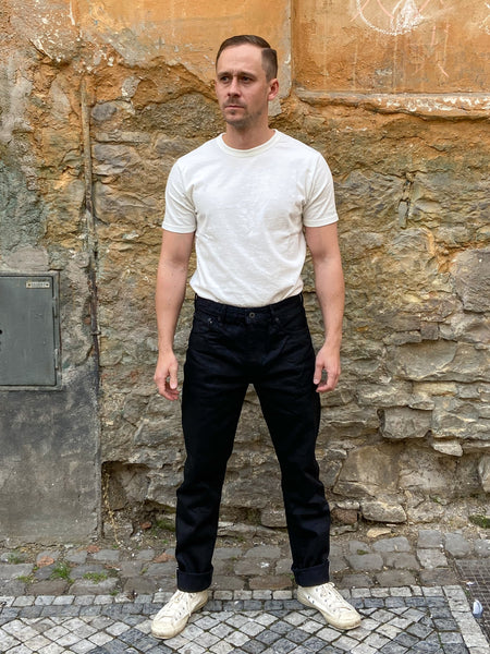 Japan Blue J316 CIRCLE Straight 14oz Black Selvedge Jeans