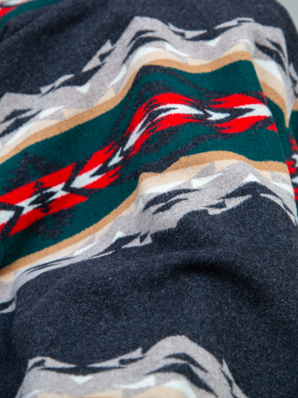 Pendleton Brownsville Coat / Tecopa Hills - Black