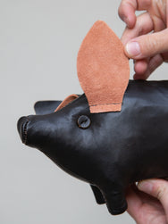 The Real McCoy's MN16001 Handcrafted Horsehide Animals / Pig - Small