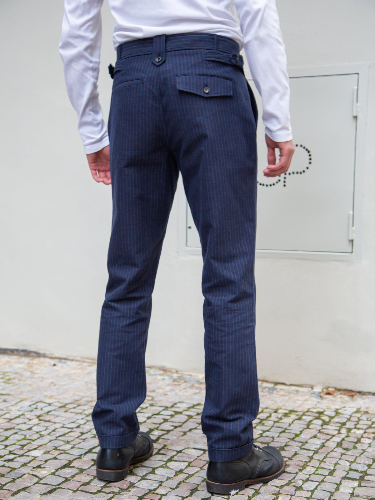 Hansen Finn / Side Buckle Regular Trousers - Blue Pin