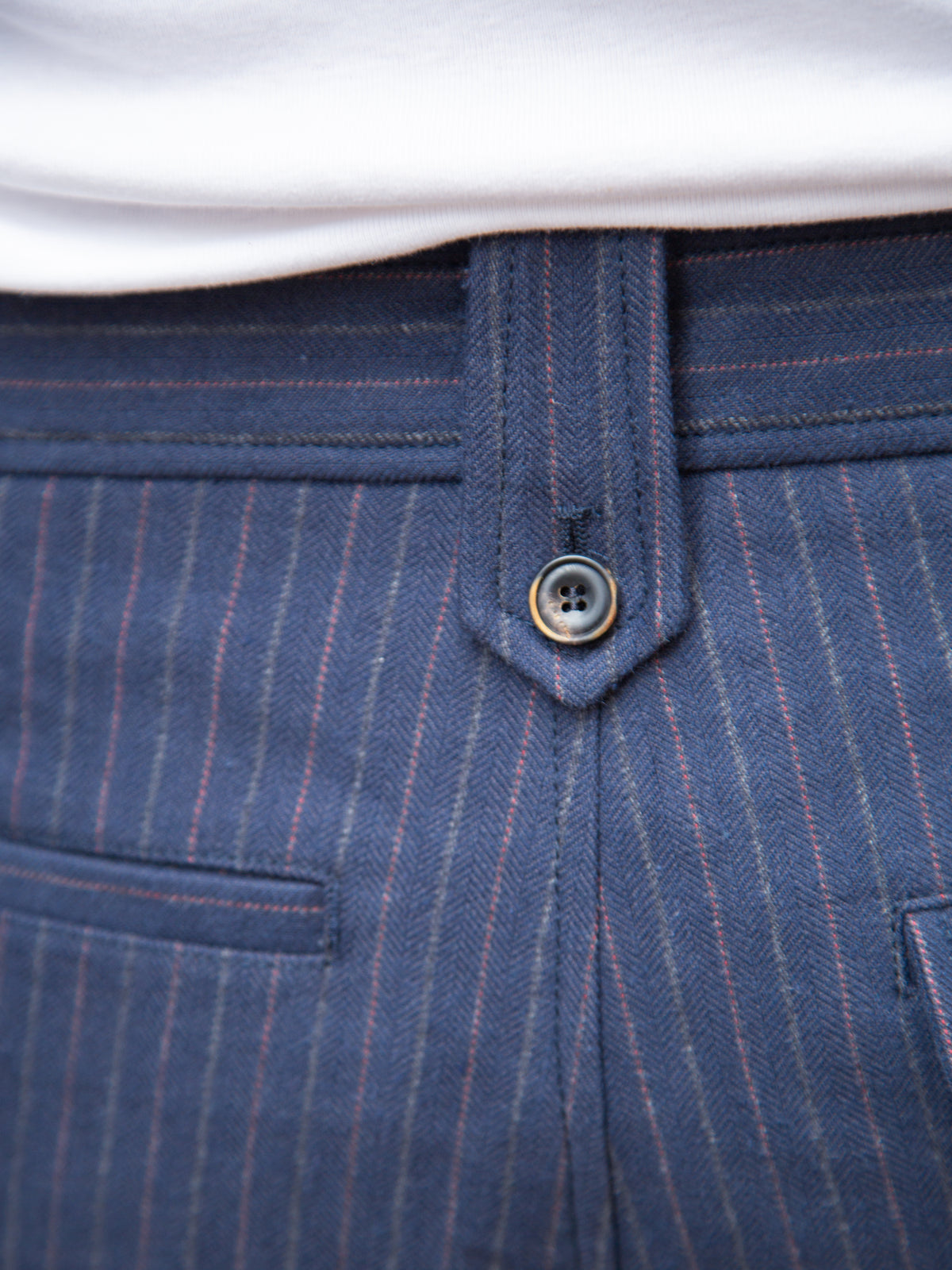 Hansen Finn / Side Buckle Regular Trousers - Blue Pin