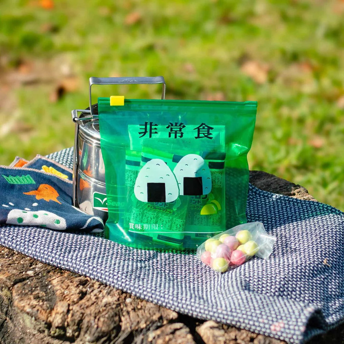 Hightide Zipper Bag M – Black (Adults Bag)