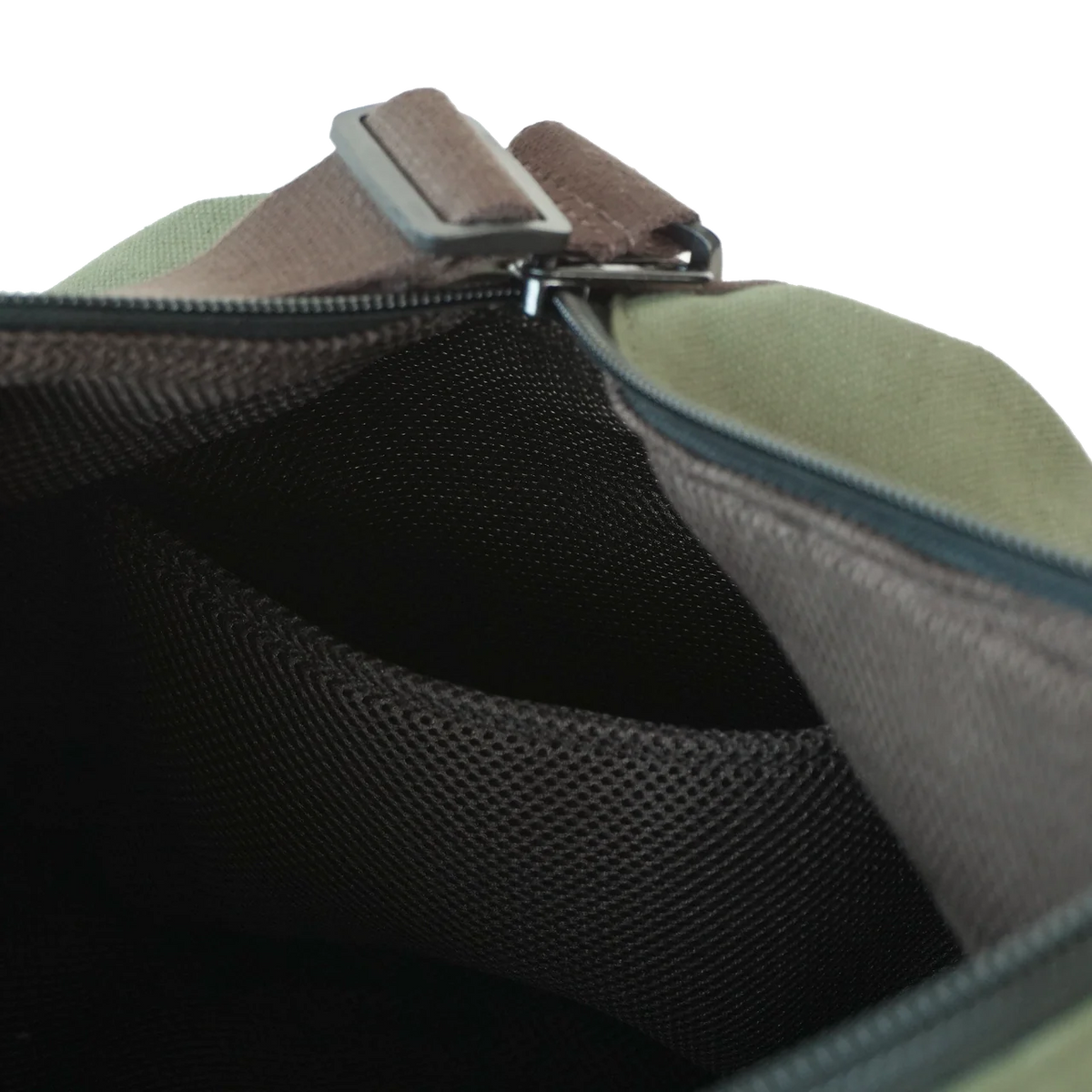 Obbi Good Label FMTTM 2-Tone Travelling Duffle Bag – Green (OGL-FMTTM-DUFFEL-2T-GRN)
