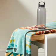 Pendleton Oversized Jacquard Spa Towel in Highland Peak Aqua (XB233-57234)