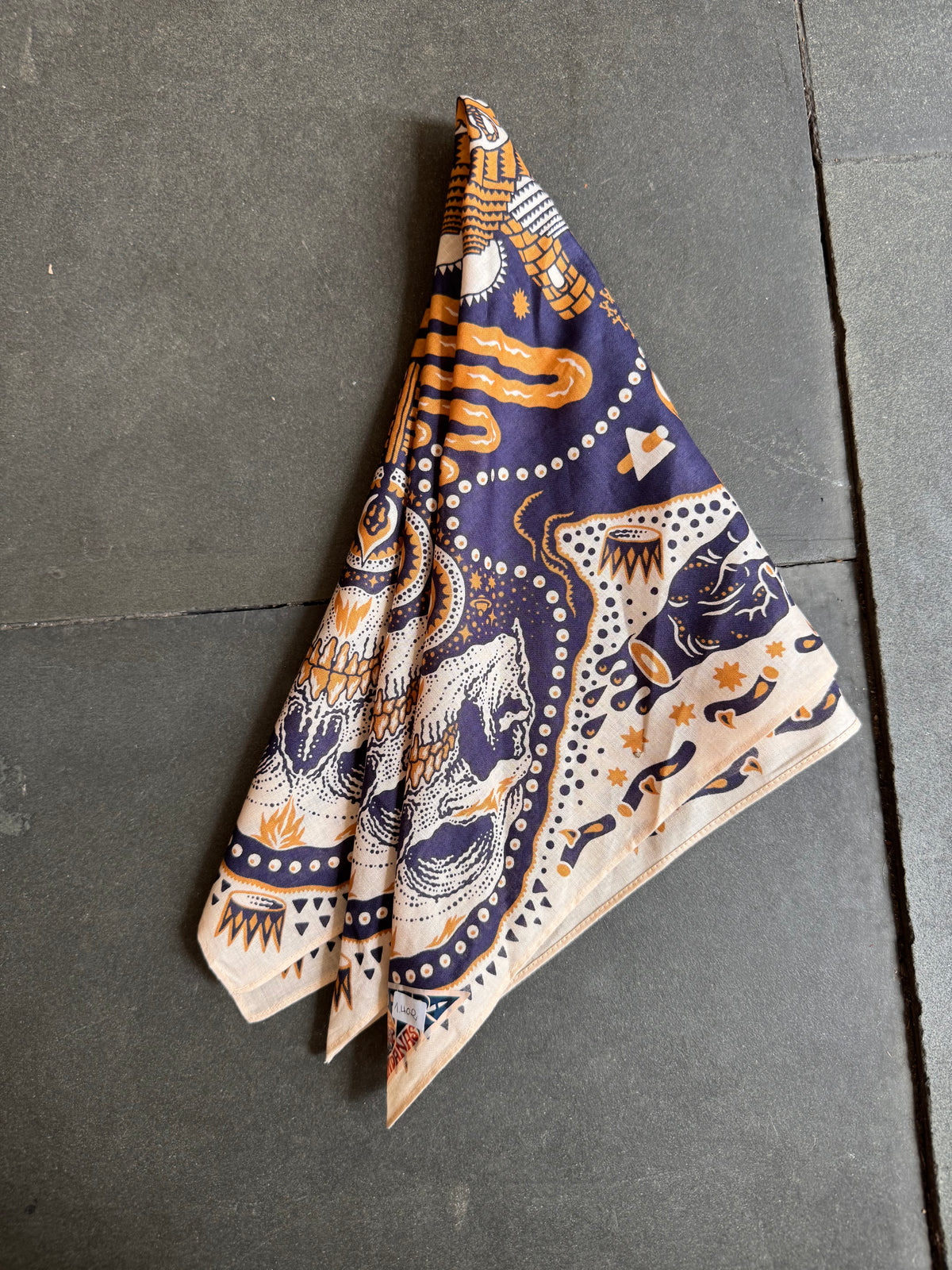 Indigofera Tarot XIII Bandana – Off-White/Blue (1973-232-02)
