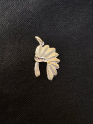First Arrow's War Bonnet in Profile Pendant Head (L) – (P-700L)