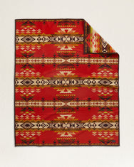 Pendleton Limited Edition Jacquard Robe Blanket – Highland Peak Red (ZE782 57236)