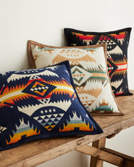Pendleton Jacquard Pillow 16” × 16” – Nehalem Black (XP515 57284)