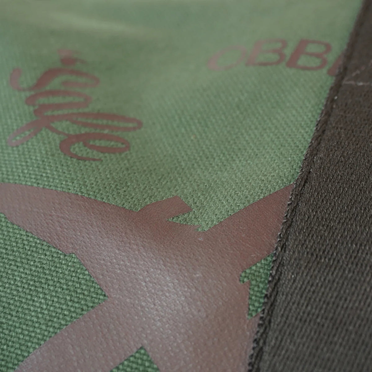 Obbi Good Label FMTTM 2-Tone Travelling Duffle Bag – Green (OGL-FMTTM-DUFFEL-2T-GRN)