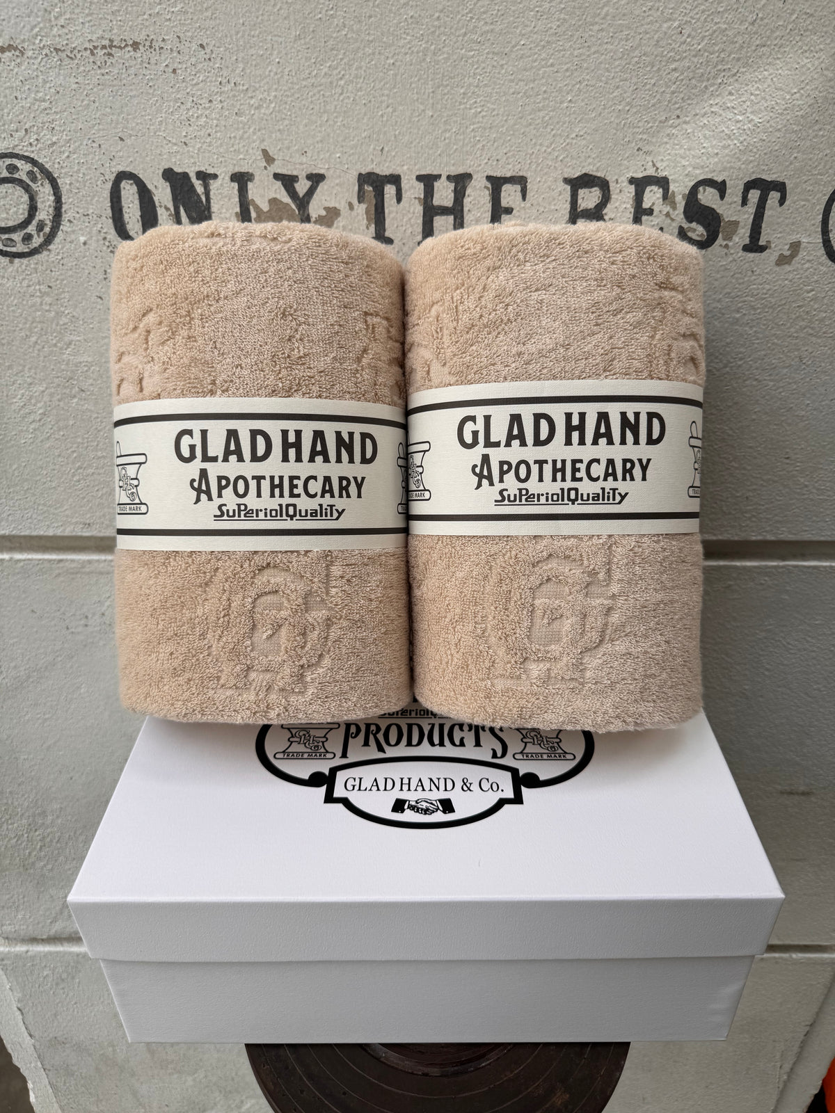 GLADHAND Family Crest – Imabari Towel 2-Pack – Beige × Beige