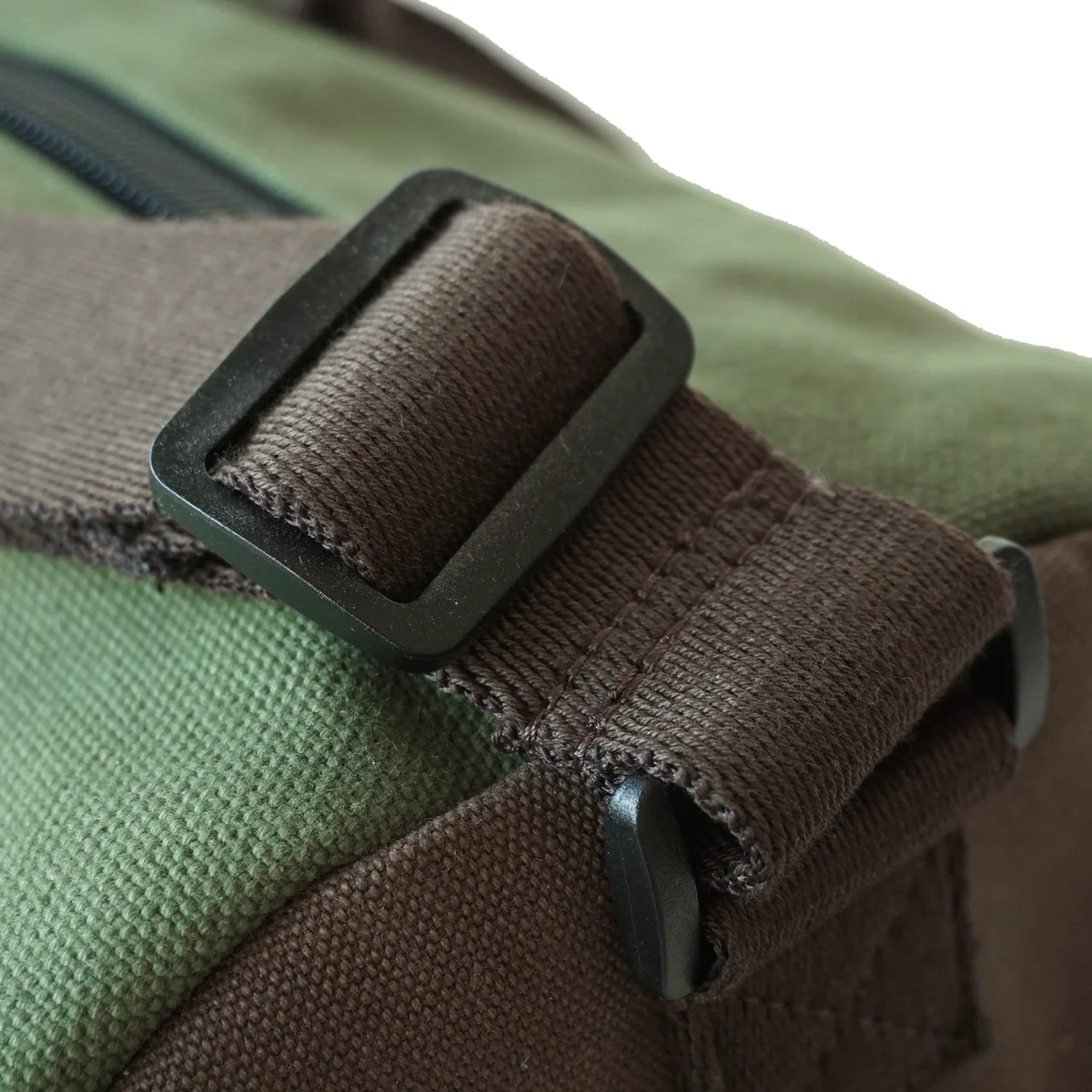 Obbi Good Label FMTTM 2-Tone Travelling Duffle Bag – Green (OGL-FMTTM-DUFFEL-2T-GRN)