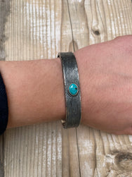 First Arrow's Noel Bangle with Turquoise BR-301
