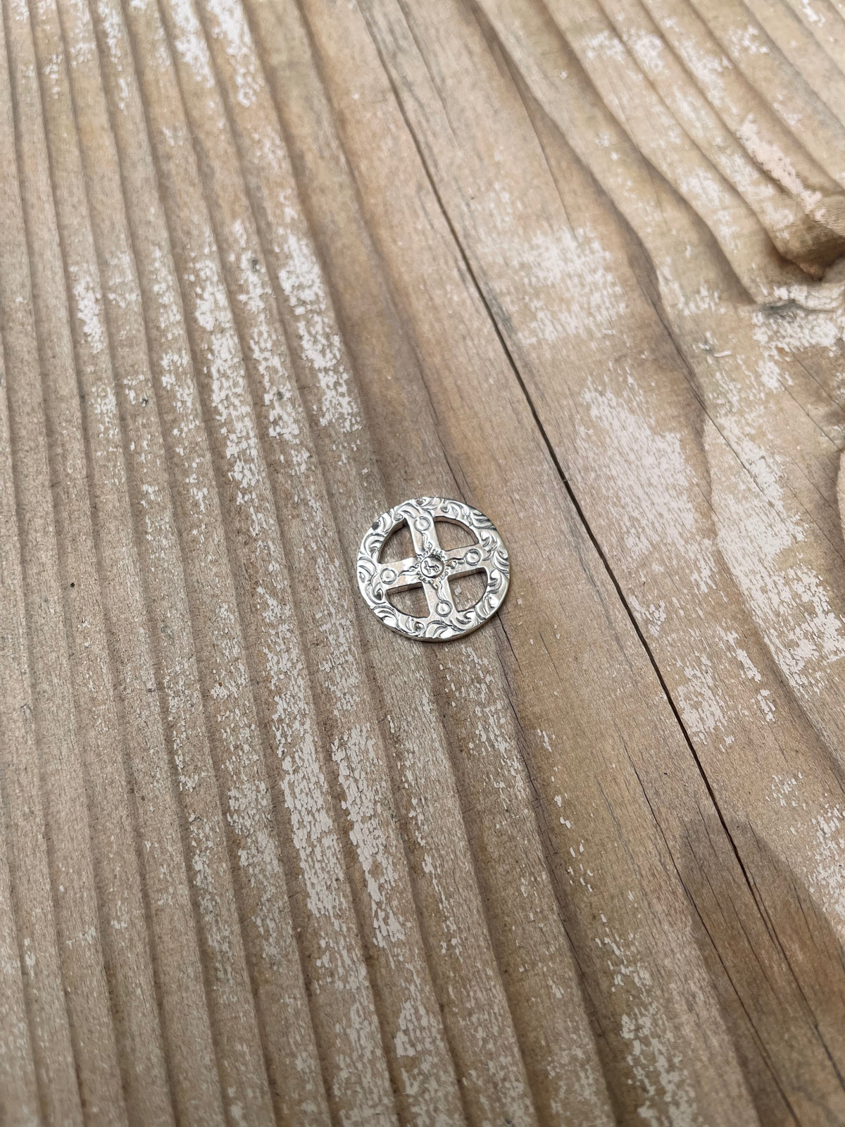 First Arrow’s Medicine Wheel Pendant – P-234