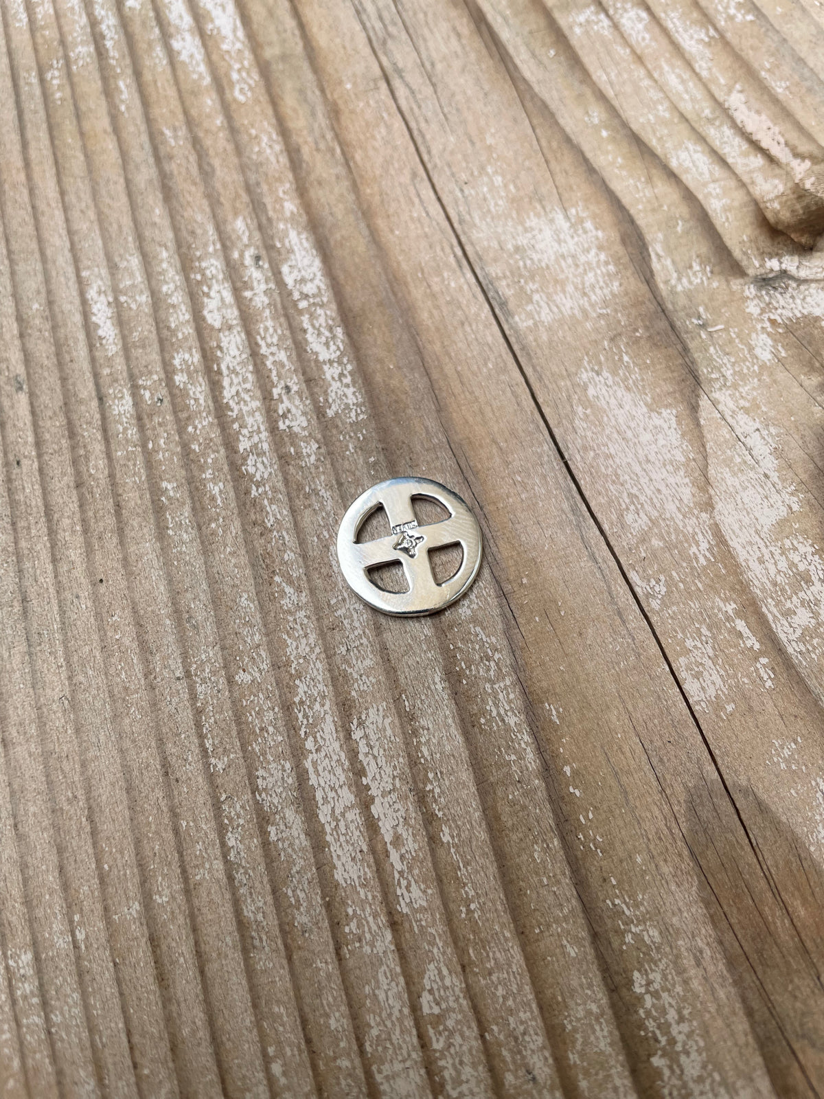 First Arrow’s Medicine Wheel Pendant – P-234